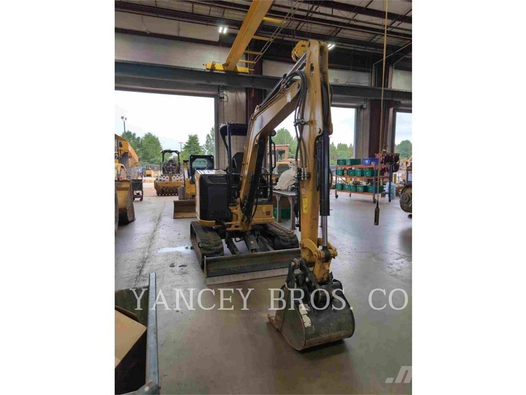 CAT 304 Escavatori cingolati