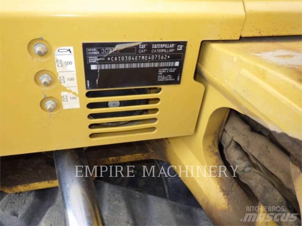 CAT 304E2 Escavatori cingolati