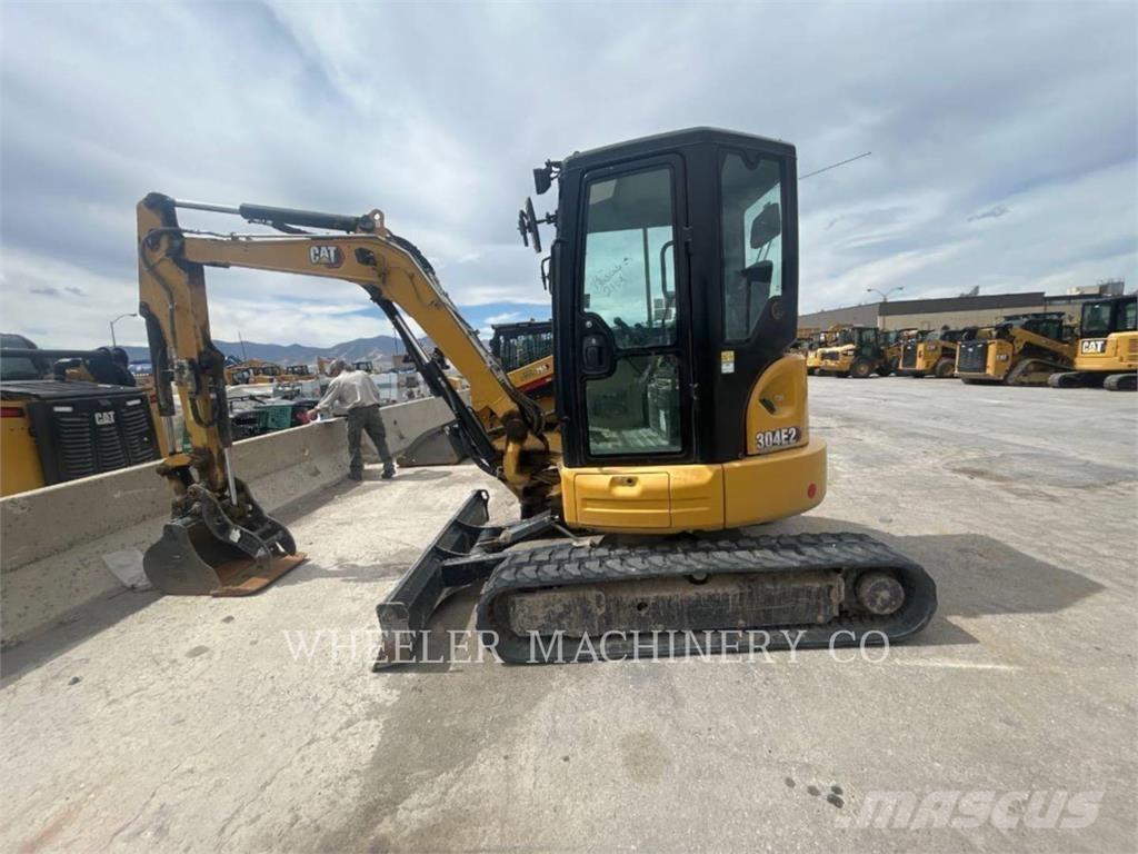 CAT 304E2 C3TH Escavatori cingolati
