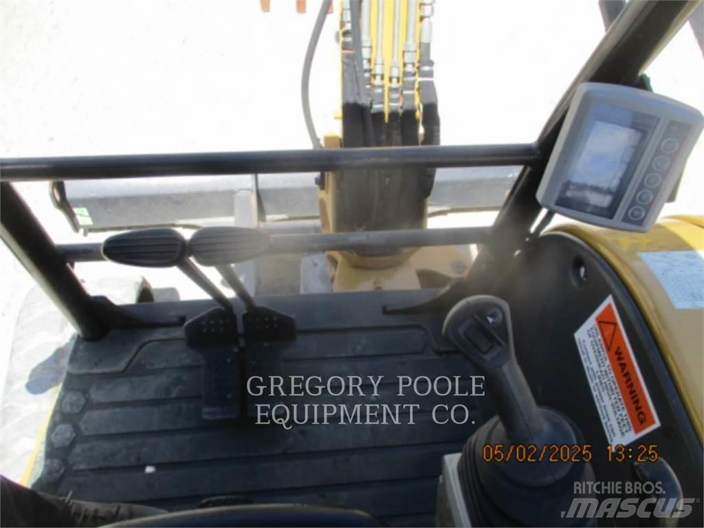 CAT 304E2CR Escavatori cingolati