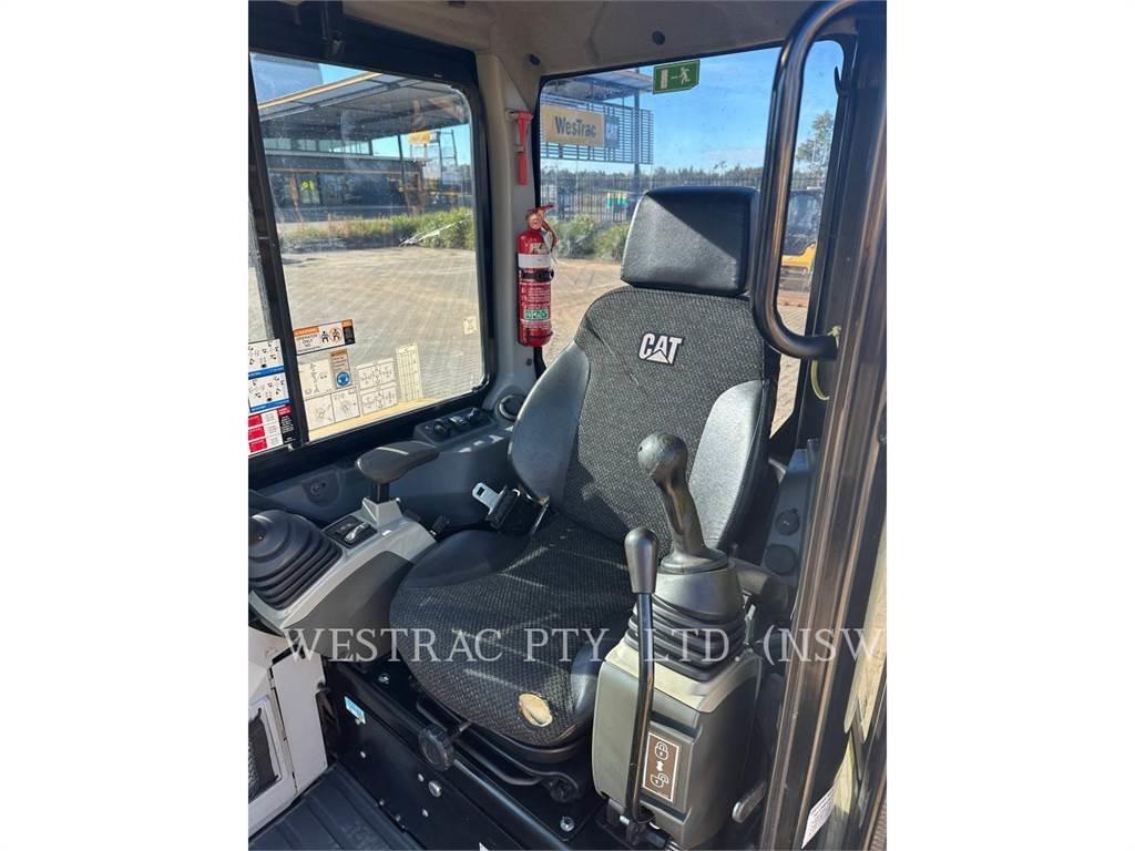CAT 304E2CR Escavatori cingolati