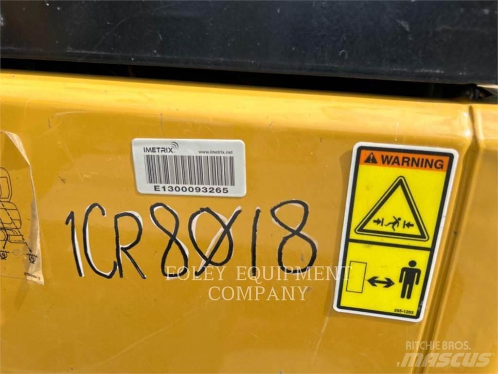 CAT 304E2LC Escavatori cingolati