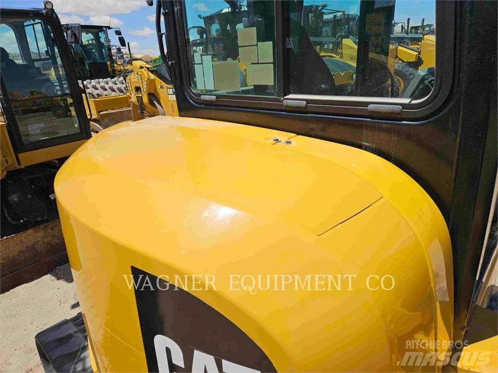 CAT 305.5E2 Escavatori cingolati
