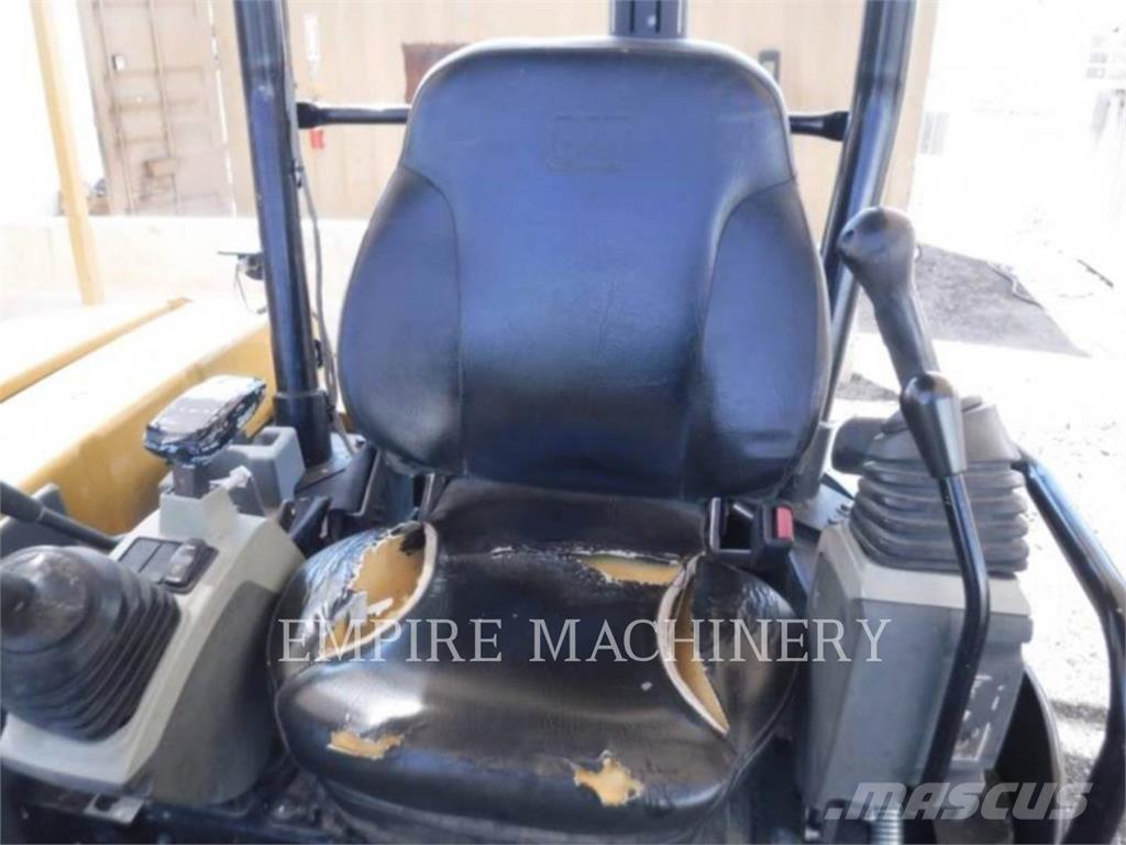 CAT 305.5E2 Escavatori cingolati