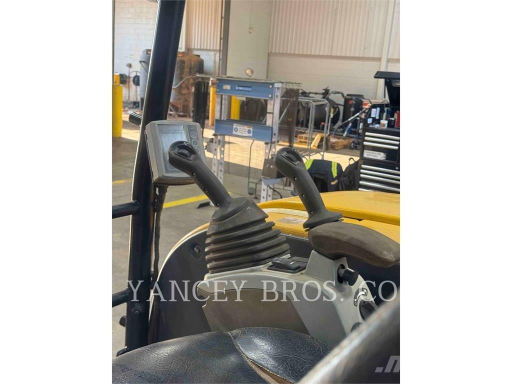 CAT 305.5E2CR Escavatori cingolati