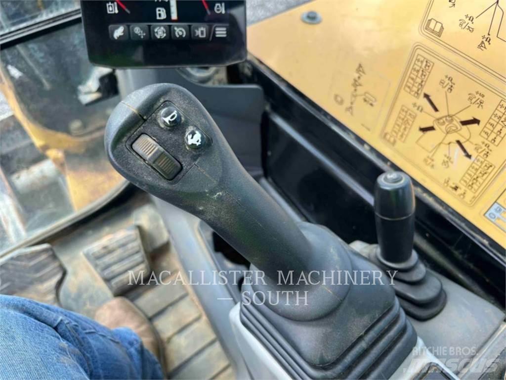 CAT 305 CR Escavatori cingolati