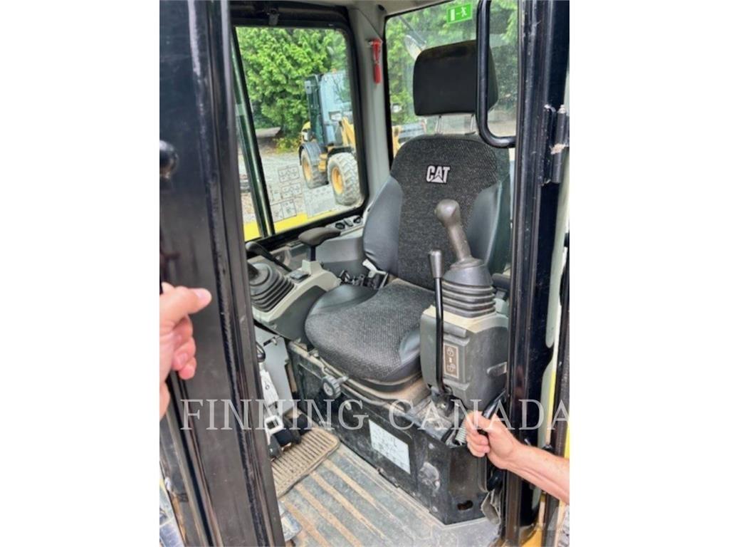 CAT 305E2 Escavatori cingolati