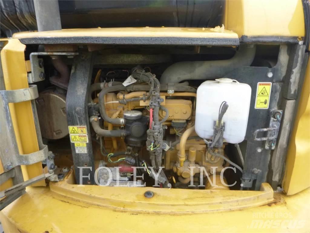 CAT 305E2CR Escavatori cingolati