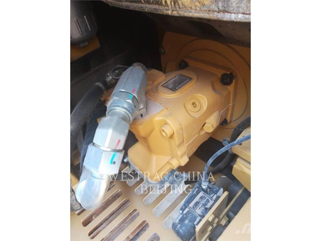 CAT 306E2 Escavatori cingolati