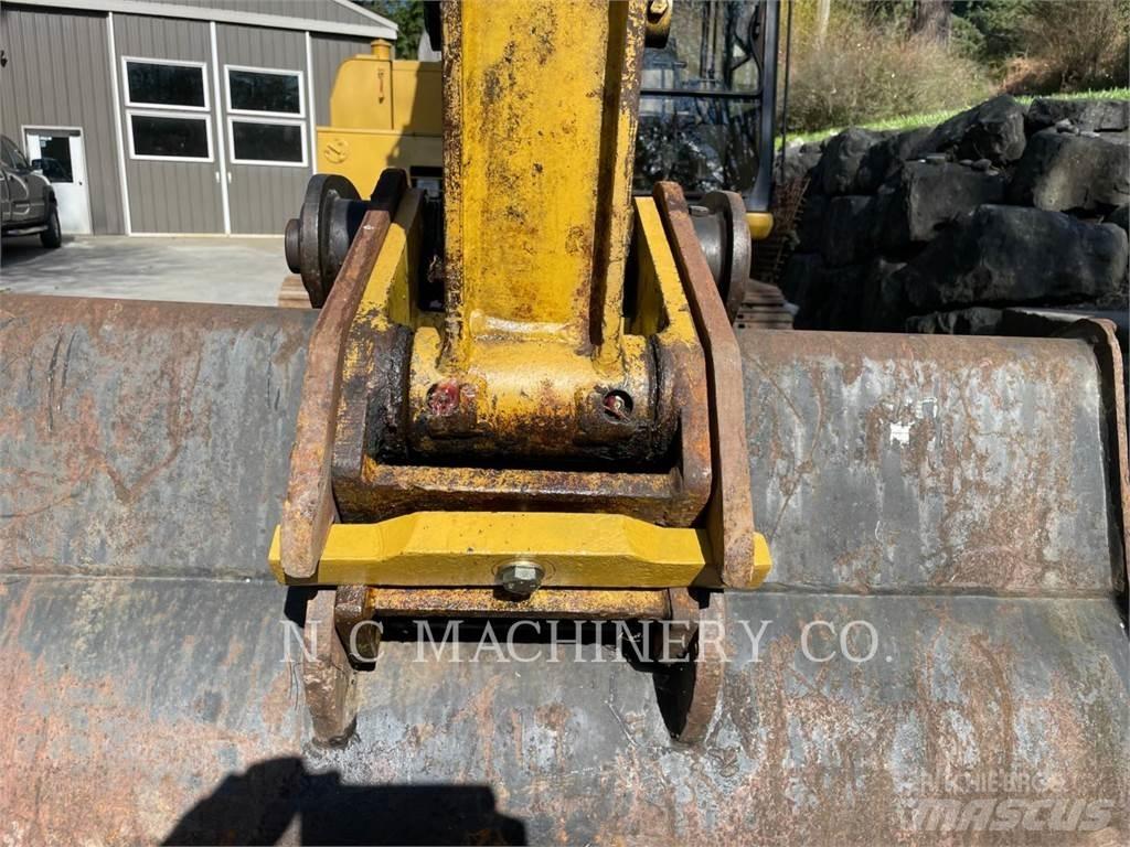 CAT 307 Escavatori cingolati