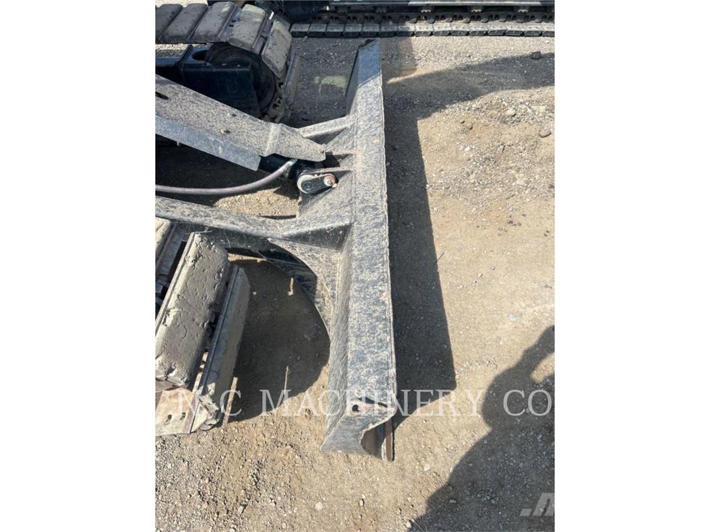 CAT 307E2 Escavatori cingolati