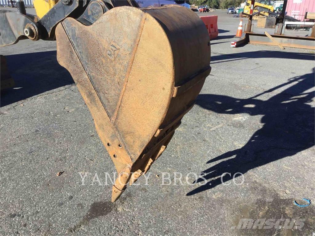 CAT 30807CR Escavatori cingolati