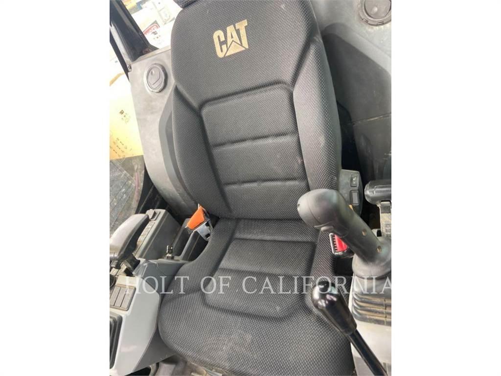 CAT 310 Escavatori cingolati