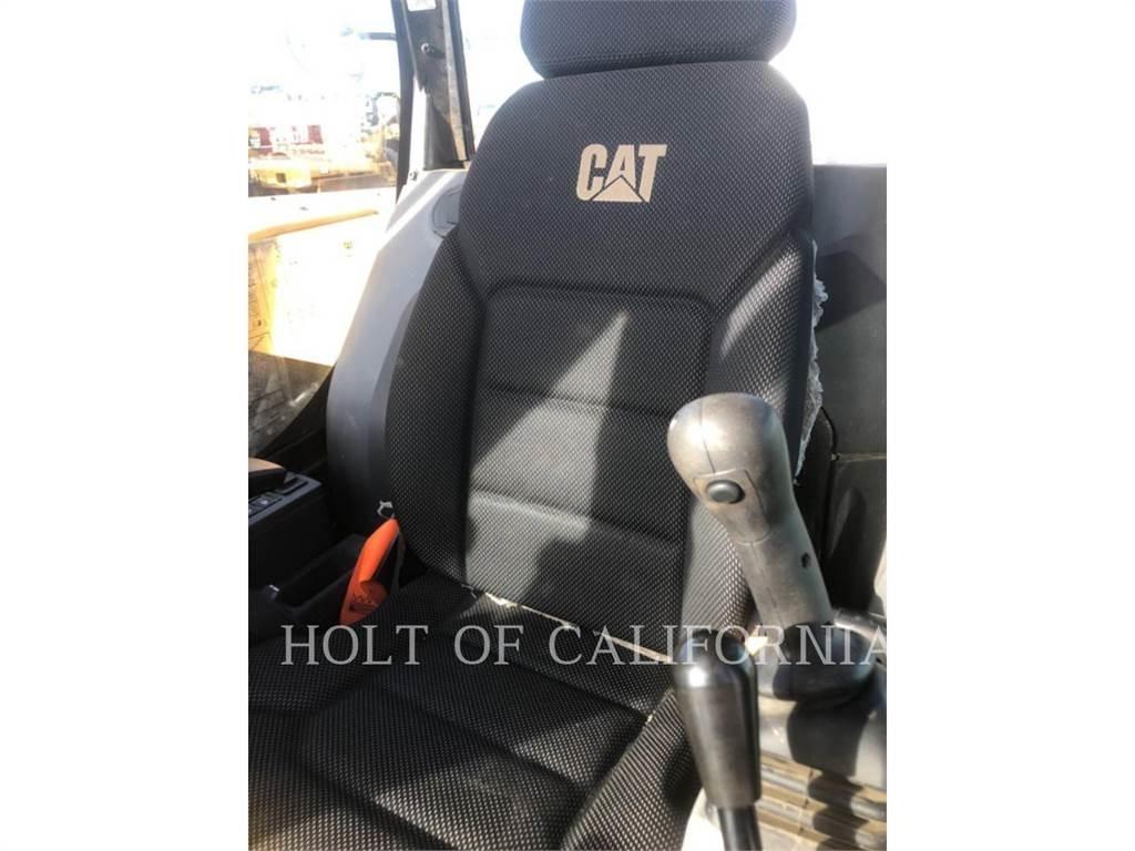CAT 310 Escavatori cingolati