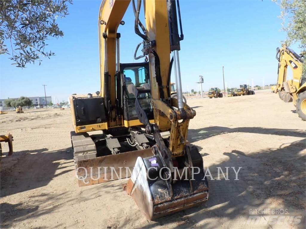 CAT 310 Escavatori cingolati