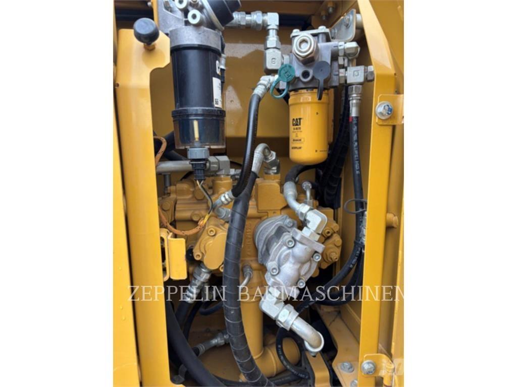 CAT 311FLRR Escavatori cingolati