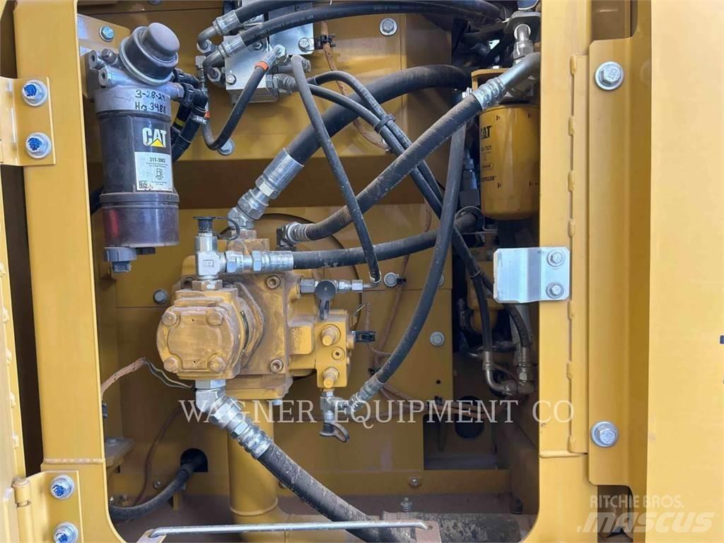 CAT 313FLGC Escavatori cingolati
