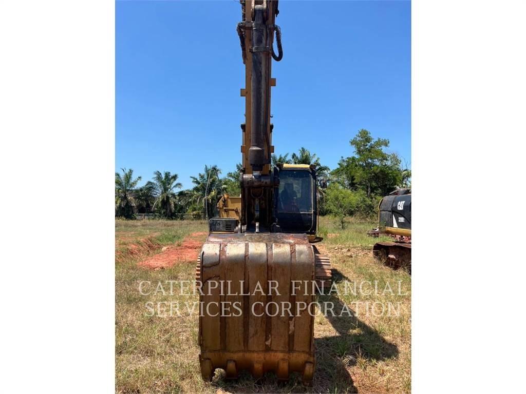 CAT 318D2L Escavatori cingolati