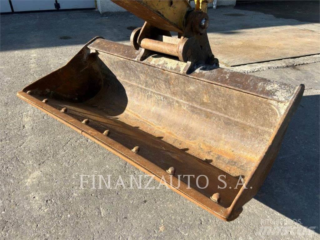 CAT 318F Escavatori cingolati