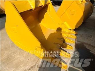 CAT 320 Benne