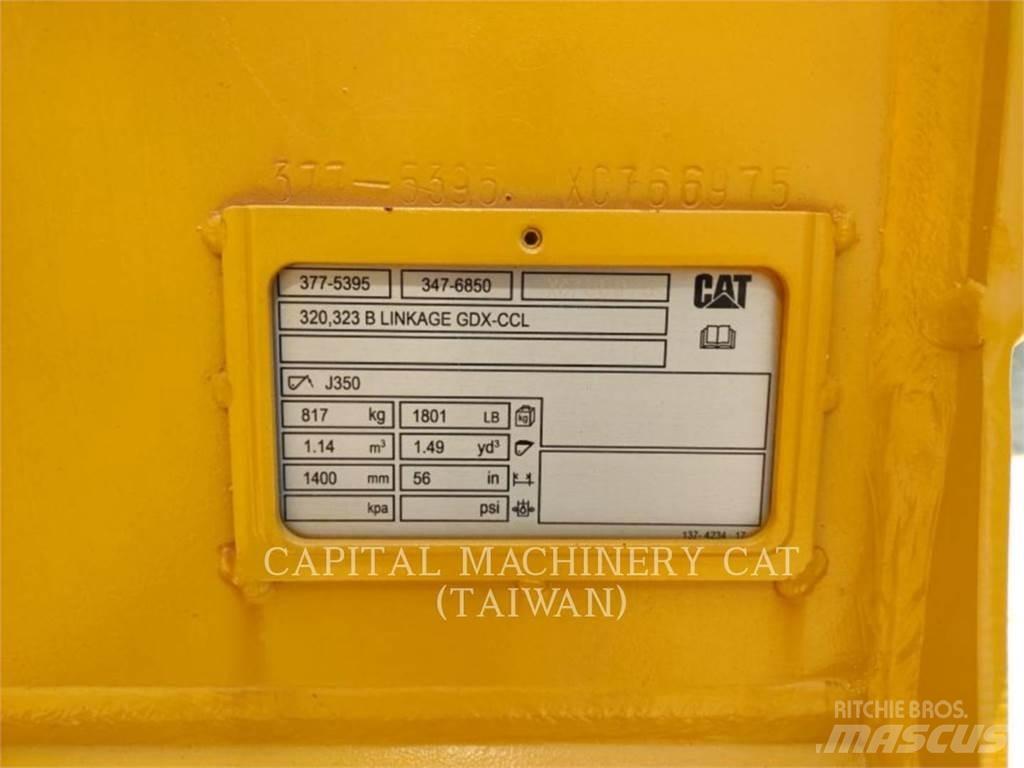 CAT 320 Benne