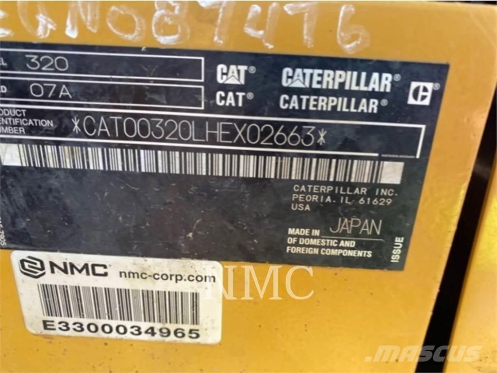 CAT 320 Escavatori cingolati