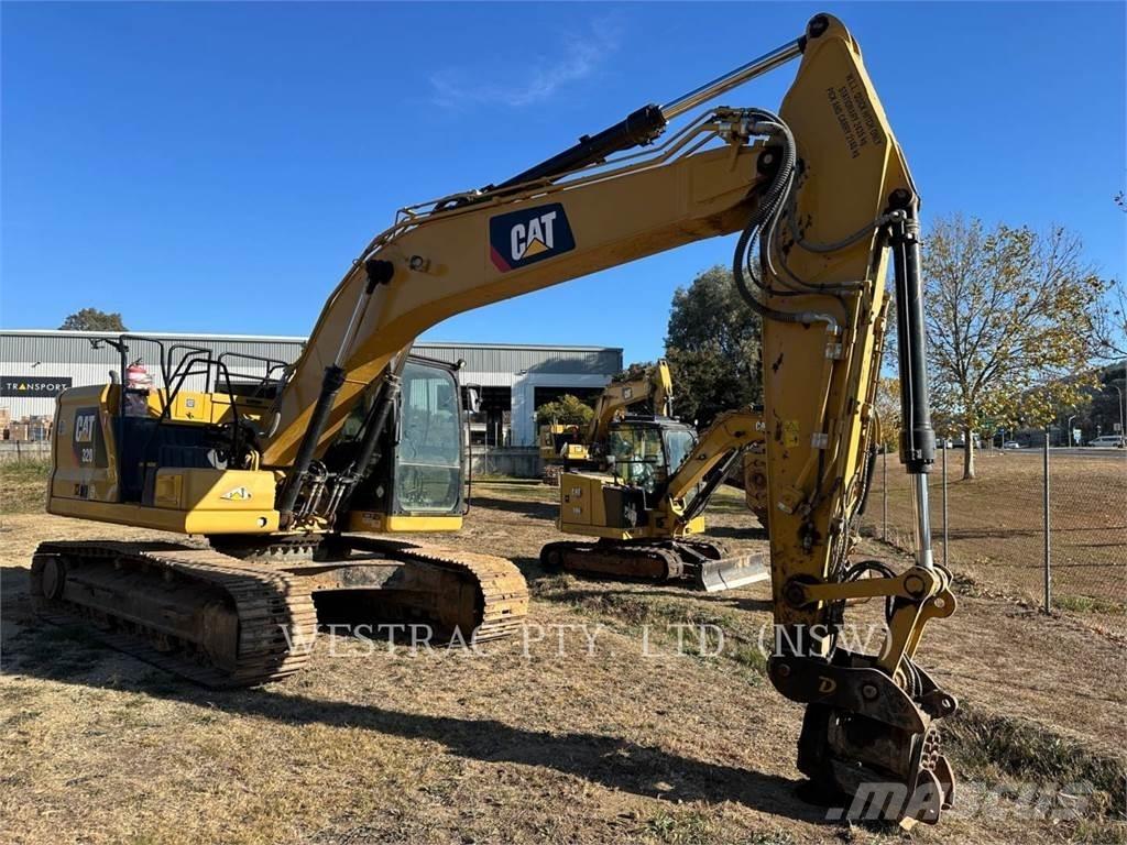 CAT 320 Escavatori cingolati