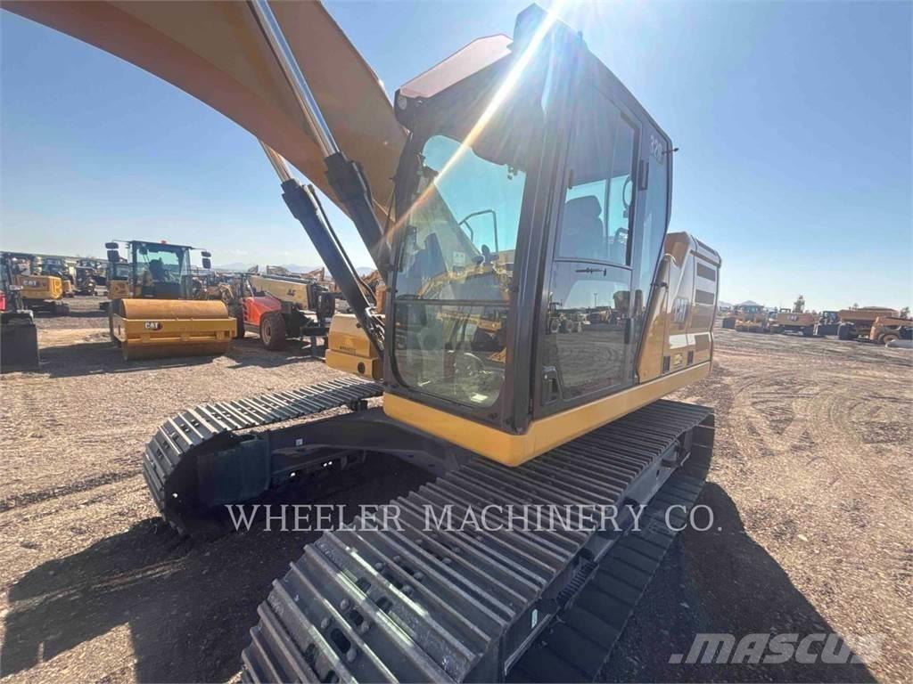 CAT 320 Escavatori cingolati