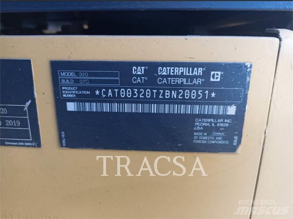CAT 320 Escavatori cingolati