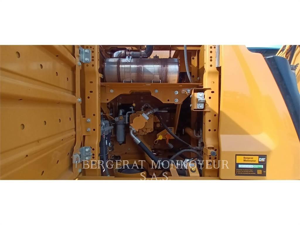 CAT 320 Escavatori cingolati