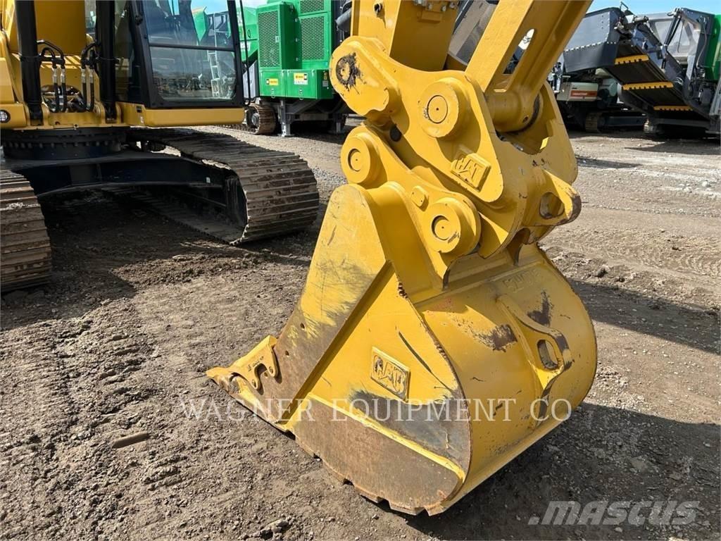 CAT 320 Escavatori cingolati