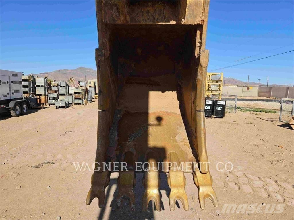 CAT 320 Escavatori cingolati
