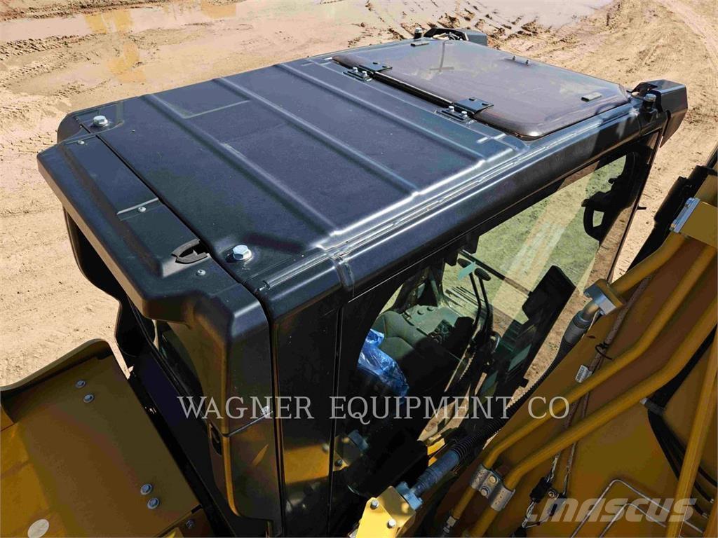 CAT 320 Escavatori cingolati