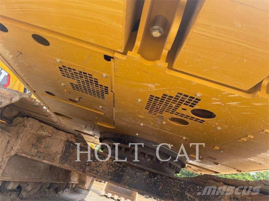 CAT 320 Escavatori cingolati