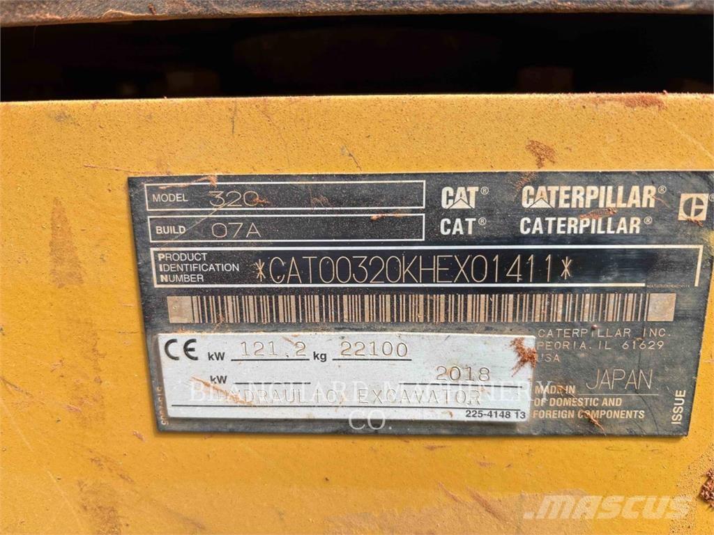 CAT 320 Escavatori cingolati