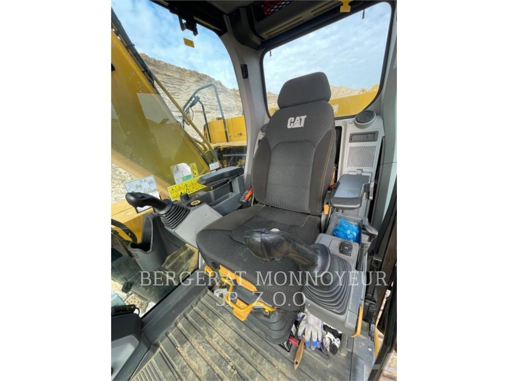 CAT 320 Escavatori cingolati