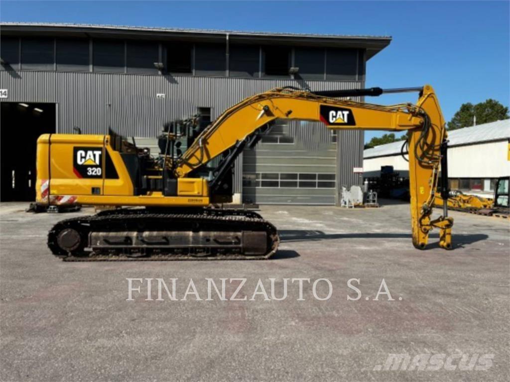 CAT 320 Escavatori cingolati