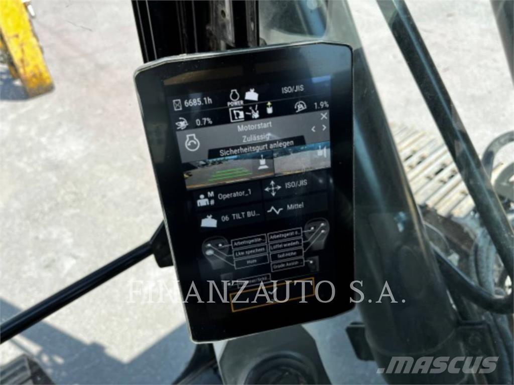 CAT 320 Escavatori cingolati