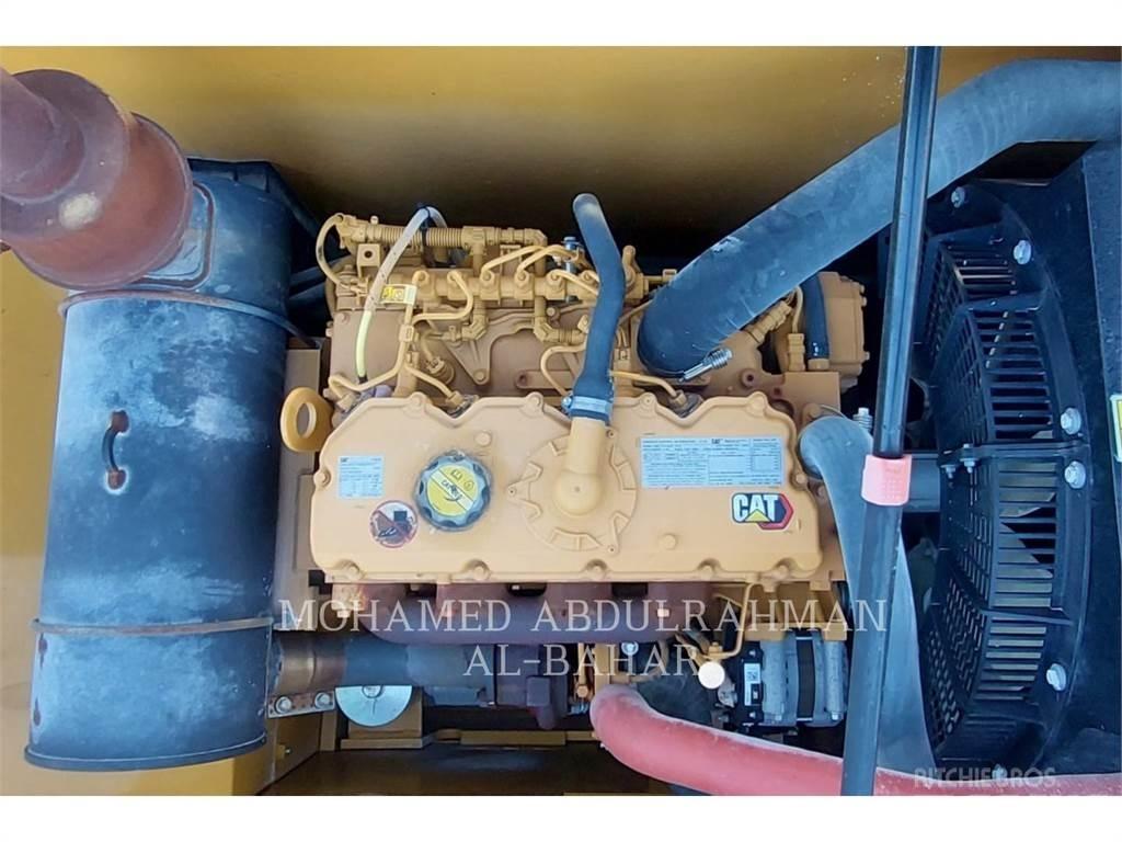 CAT 320-05GX Escavatori cingolati