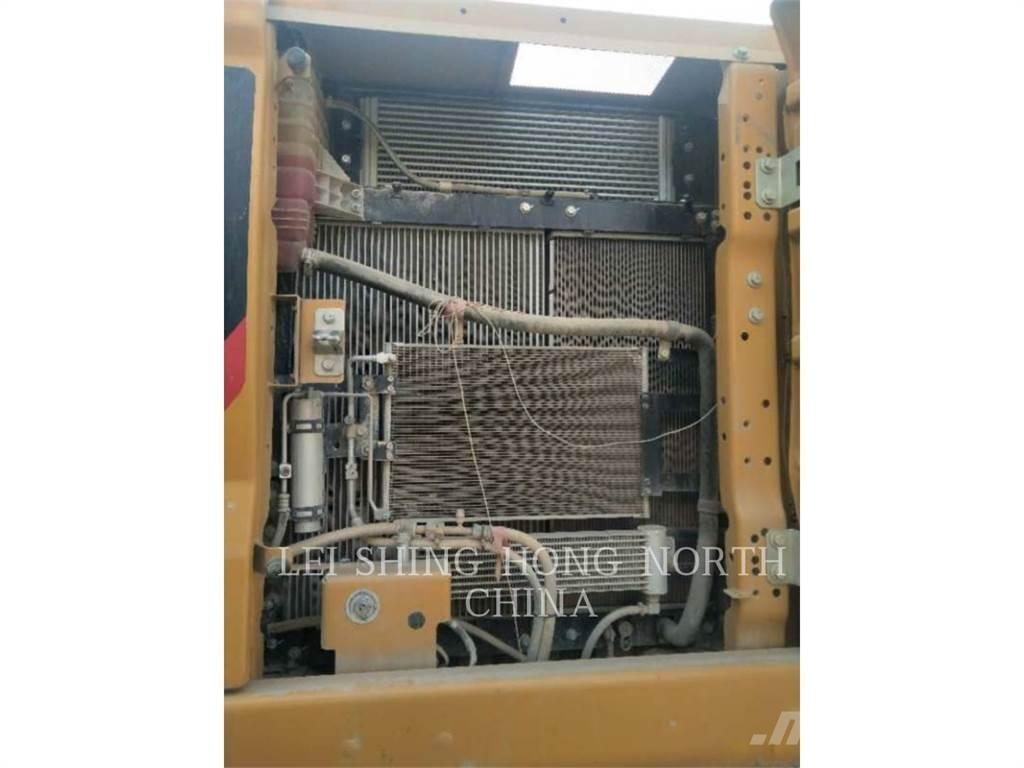 CAT 320-07 Escavatori cingolati