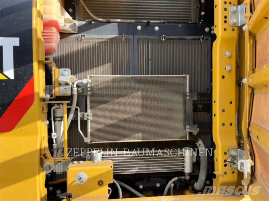 CAT 320-07A Escavatori cingolati