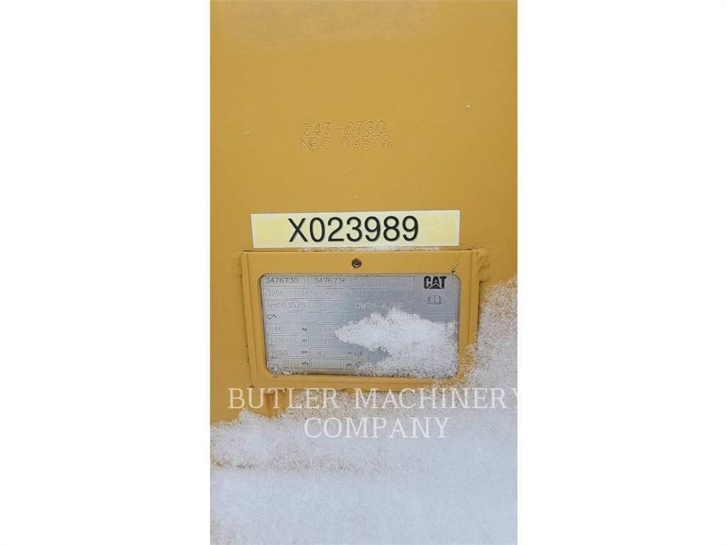 CAT 320 42HD B Benne