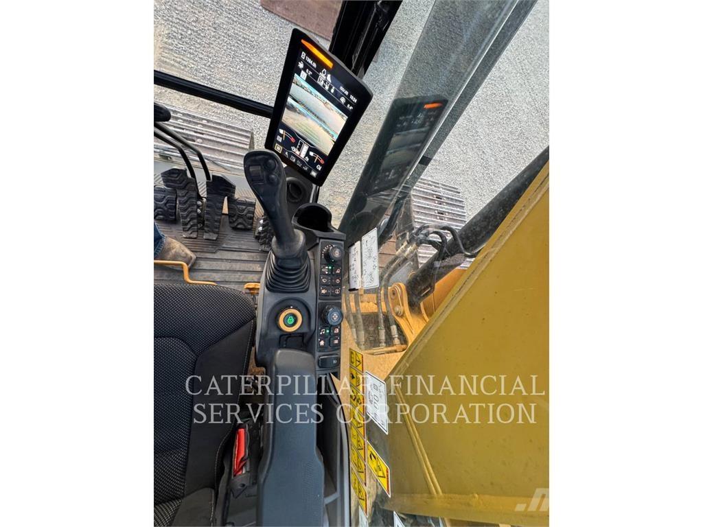 CAT 32007 Escavatori cingolati