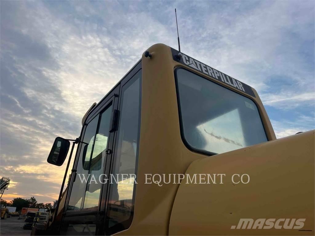 CAT 320CL Escavatori cingolati