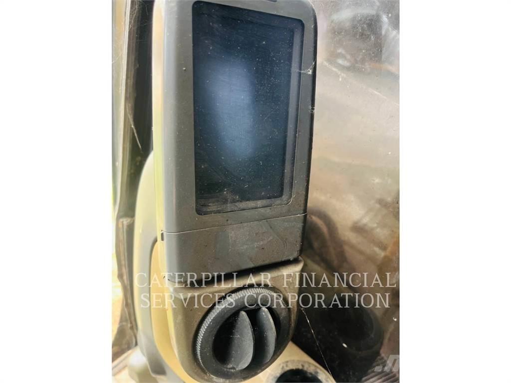 CAT 320D Escavatori cingolati