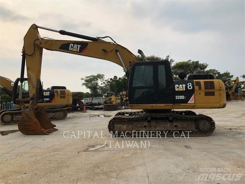 CAT 320D2 Escavatori cingolati