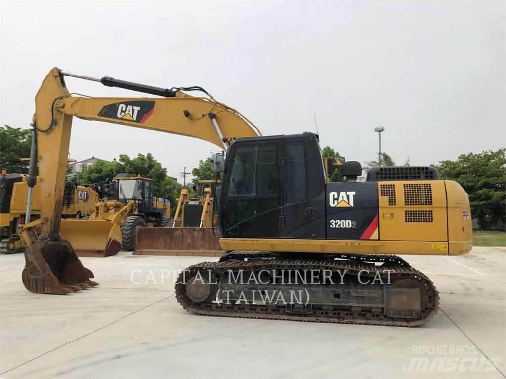 CAT 320D2 Escavatori cingolati