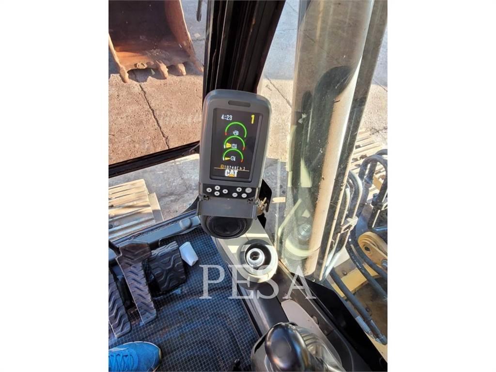CAT 320D2 Escavatori cingolati