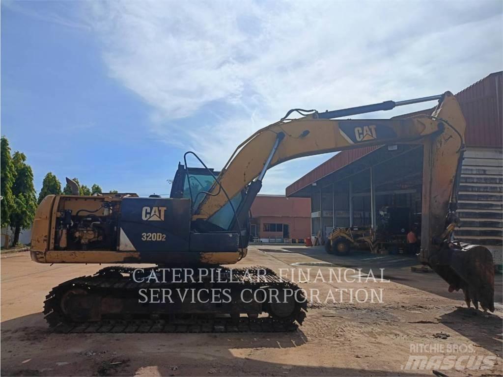 CAT 320D2 Escavatori cingolati