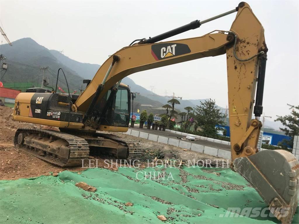 CAT 320D2 Escavatori cingolati